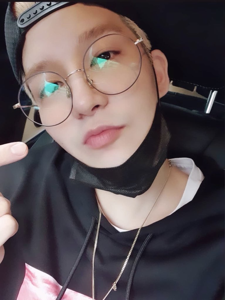 PostieToHoony's tweet photo. #강성훈 【200720 ins story】🖤 ​​​

#KANGSUNGHOON https://t.co/Xp5ypPytTR