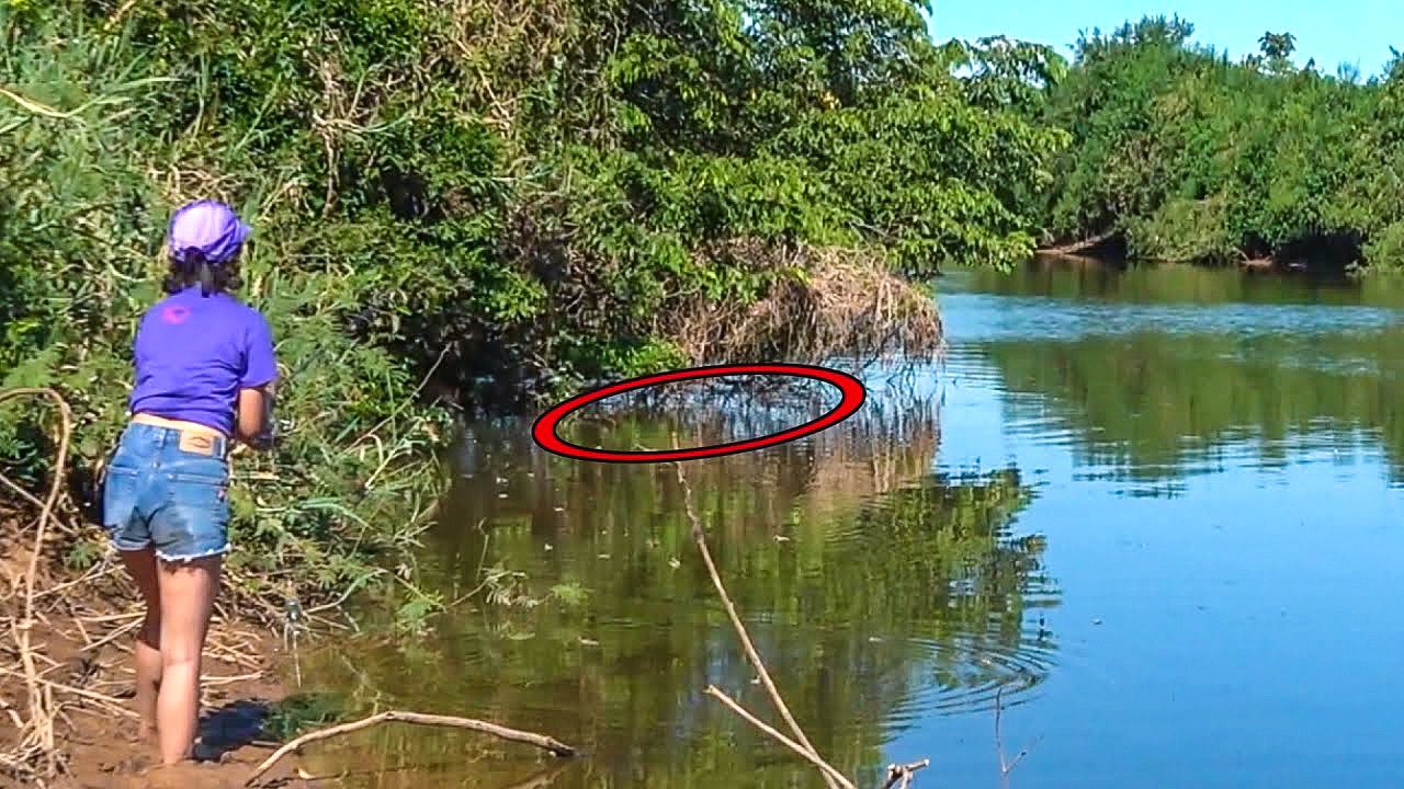 秦拓馬 アマゾン川の支流の支流 池状になったラーゴに 高級熱帯魚アロワナが潜む グレアマで見つけた喰わせのワザを マルコスに伝授する 破天荒なファイトがヤバい 巨大魚の潜む木の下にスピンガバチョを投げ込むと T Co Aeqwakdcuh T Co