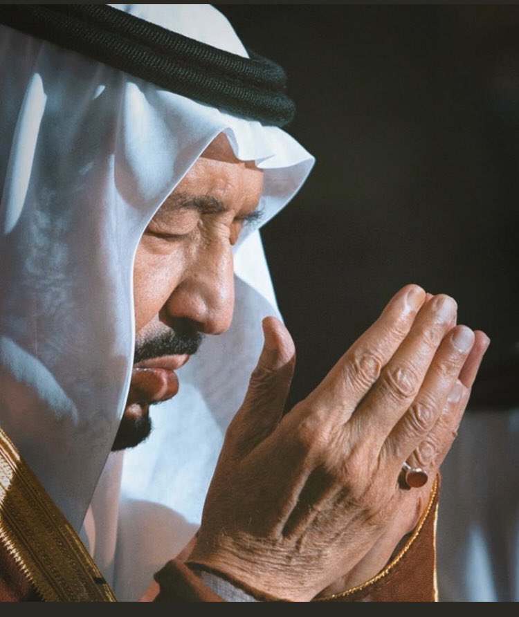 mrshad_'s tweet photo. #سلامتك_يا_ابوفهد                            اللهم عافه .. اللهم اكشف ضره و أنثر عافيتك بجسده
و أجمع له بين الأجر و العافية 
اللهم اشف شفاء لا يغادر سقما https://t.co/rElabsVJAL