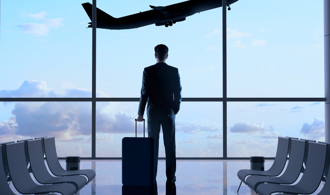 STANSelections's tweet photo. Derek Provan, chief executive of AGS Airports which owns and manages Aberdeen, Glasgow and Southampton airports, has this week asked the Government for clarity regarding quarantine.

https://t.co/6lQCbMav9P https://t.co/4e5JRU0se7