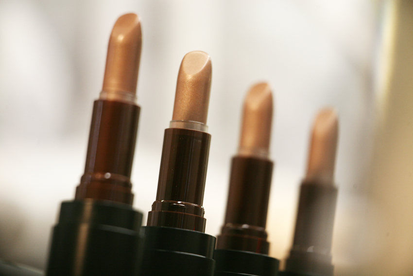 L’optimisation des #emballages : notre cheval de bataille depuis l’origine ! 🧐
Découvrez l'interview de Pascal Lebret, directeur général des #laboratoires Jérodia 👇
naturelle-tendance.com/optimisation-d…