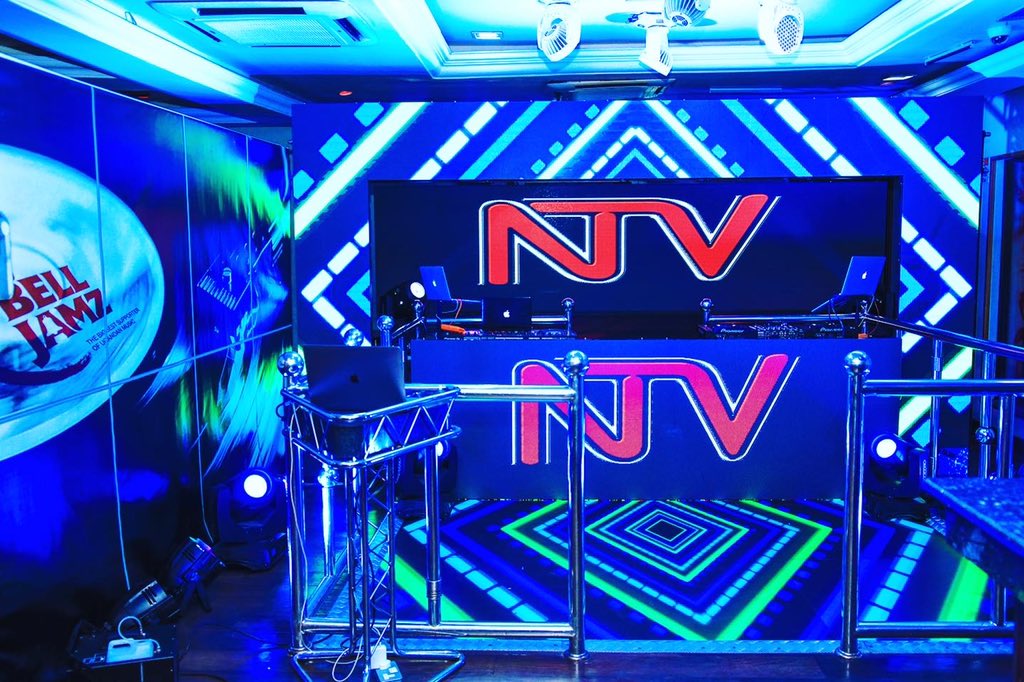 Deejay_Bryan's tweet photo. Big Thanx To Our Sponsors @bell_lager @ntvuganda @guvnoruganda #NTVMixShow #TVShow #dj #djsetup #ledsetup #djlife #BellJamz https://t.co/Rkh2BBJS3J