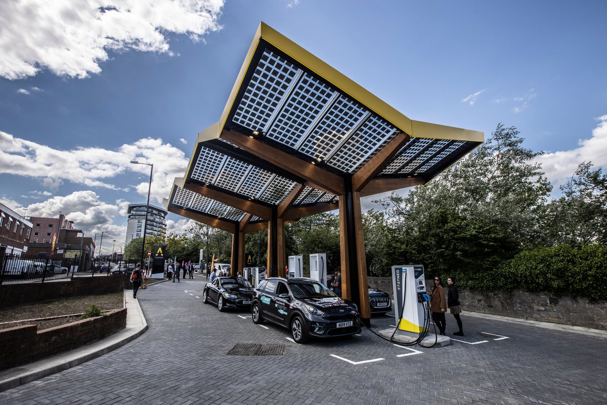 Just over a year since the UK’s first fast charging station launched in #Sunderland – time flies when your fast charging! 💚
#Throwback #ElectricVehicles #mondaythoughts