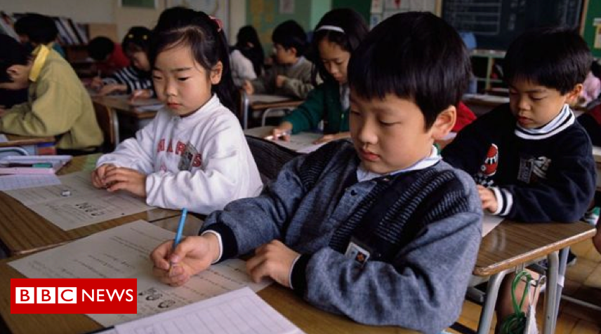 Japan: Population set to more than halve by the end of 2099 World's oldest population (people aged 100+) Elderly will account for 35%+ of population by 2040 Declining number of people able to fill jobs, due to low fertility rate - 1.4 http://bbc.in/3fERIJy 