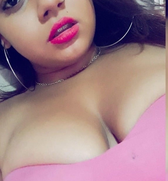 Hi #NewProfilePic2️⃣0️⃣2️⃣0️⃣ #Pornmodel #bigtitsforlife https://t.co/fmRRphNz38