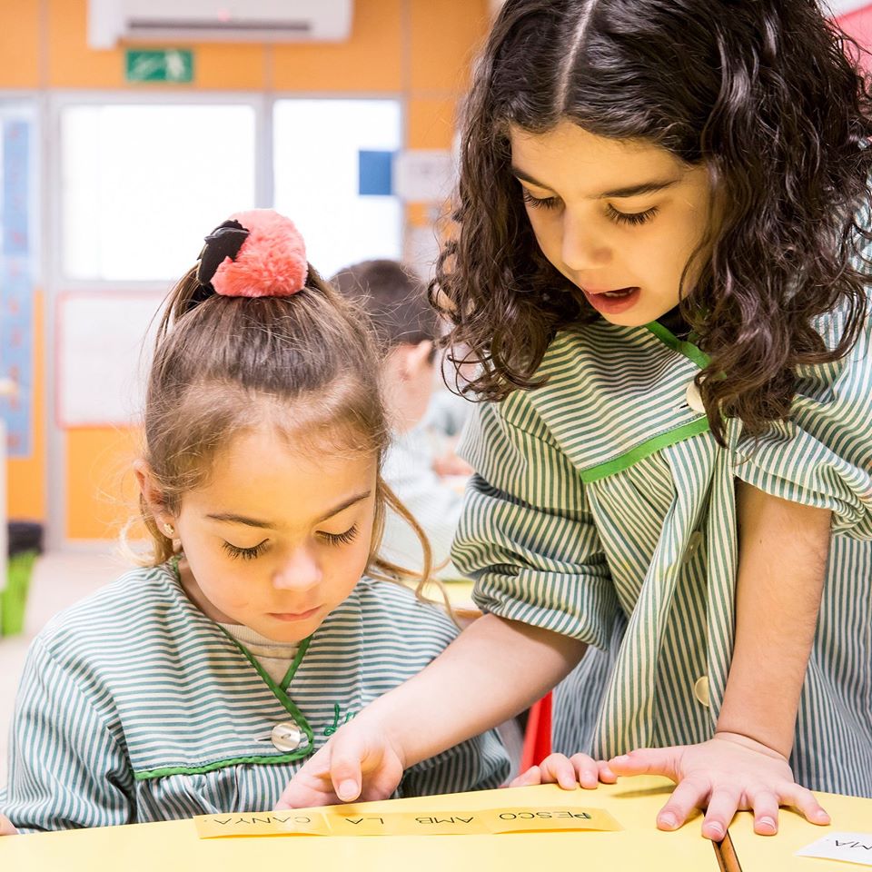 GrupRamar's tweet photo. A Ramar 1 oferim l’etapa d’#Educació Infantil. Una etapa escolar determinant en la formació de la persona. Oferim un ambient proper i humà, donem les eines necessàries perquè els nostres #alumnes puguin desenvolupar les seves capacitats. 💙 https://t.co/l4f79no1BO
