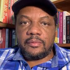 RaisedonB's tweet image. You can&apos;t arrest the truth. 
@daddyhope is just a messenger 
He is carrying the truth. 
Arresting him will not stop Zimbabweans from demanding better from its leaders. We deserve better. 
#FreeHopewell 
#notolooting 
#PayBackTheMoney