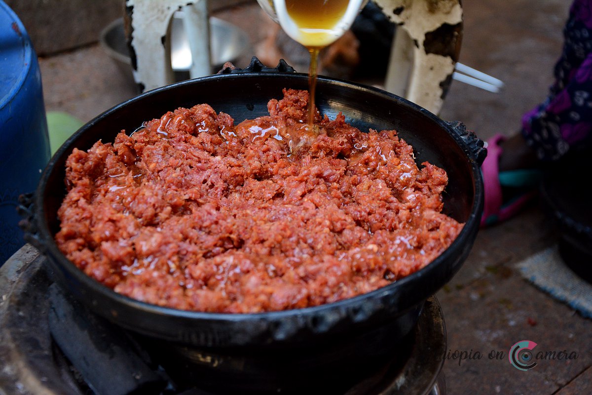 Ethioncamera's tweet photo. #Mitima, the second most popular spice after #berebere and goes hand in hand with #kitfo. A must try dish when visiting #Ethiopia, consisting of minced raw beef, niter kibe ( clarified butter), and mitmita.    
#VisitEthiopia https://t.co/EMBalIz2Fa