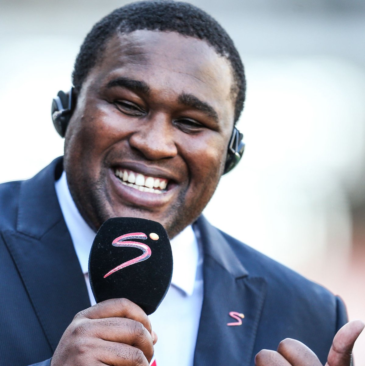We are deeply saddened at the loss of one of our most-beloved rugby sons, Kaunda Ntunja, who passed away at the age of 38 this morning. He was a true rugby pioneer – the first black African SA Schools captain, a Currie Cup winner and a groundbreaking SuperSport commentator.
