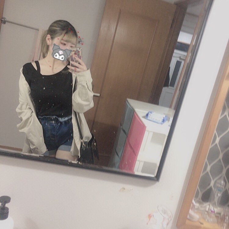 xxx_cc_007's tweet photo. この服お気に入り。
今日はお姉さん風で() https://t.co/ckI0VRYO6U