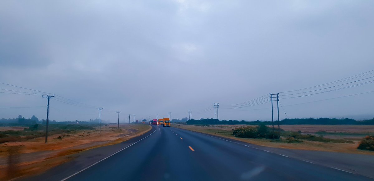 Left Nairobi at 5am. I like to leave early because I get to make unplanned stops along the way if I find hidden gems. Used the Mai Mahiu Rd because it was a foggy morning, and the upper Nakuru Rd becomes too foggy to drive through. Was foggy here too but better visibility.