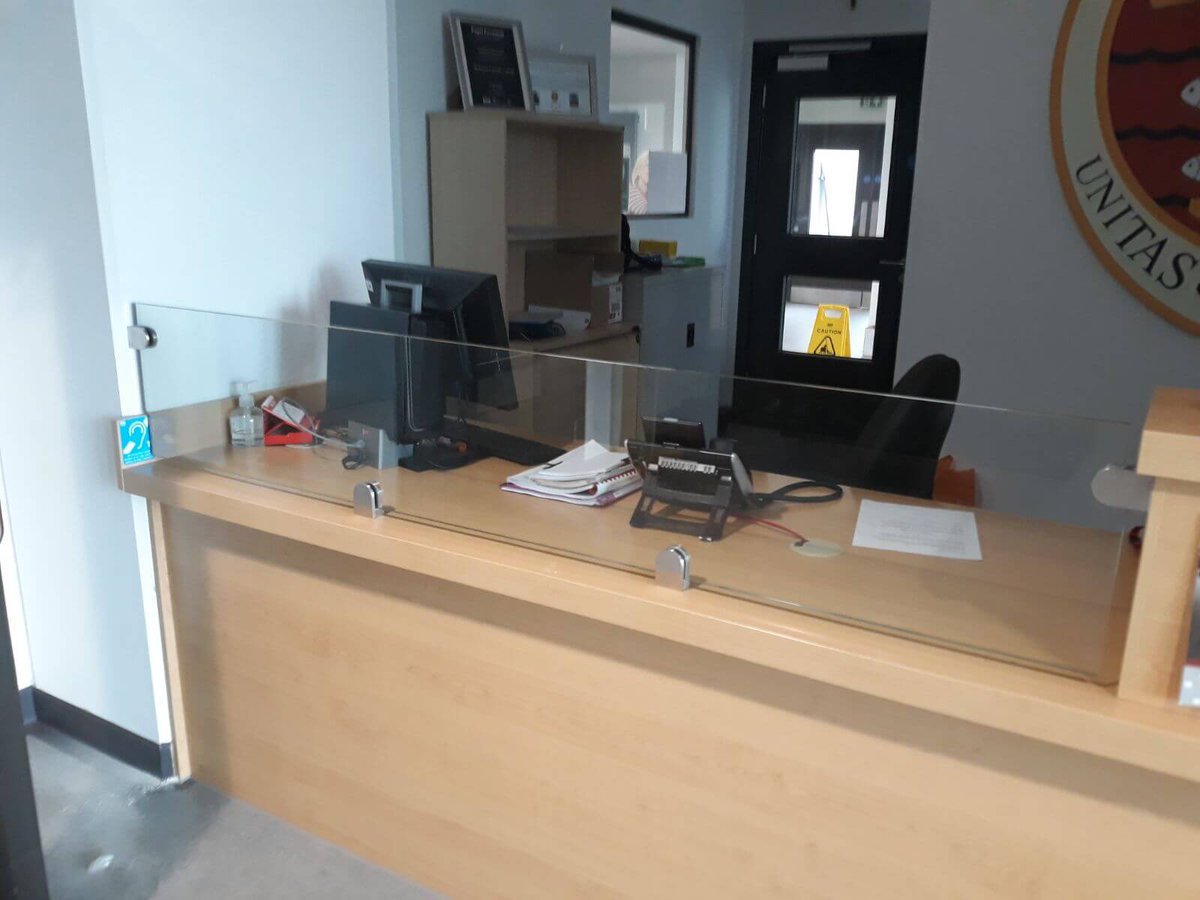 sandtglazing's tweet photo. A few more recent installations
Do you need Glass Cough &amp; Sneeze Screens to help protect you and your customers!
If so give us a call on 01535 680894
https://t.co/Ibf4Nrg7vX
#receptionareas #offices #shops #retail #beauty #hospitality https://t.co/gnvkzQNkDt