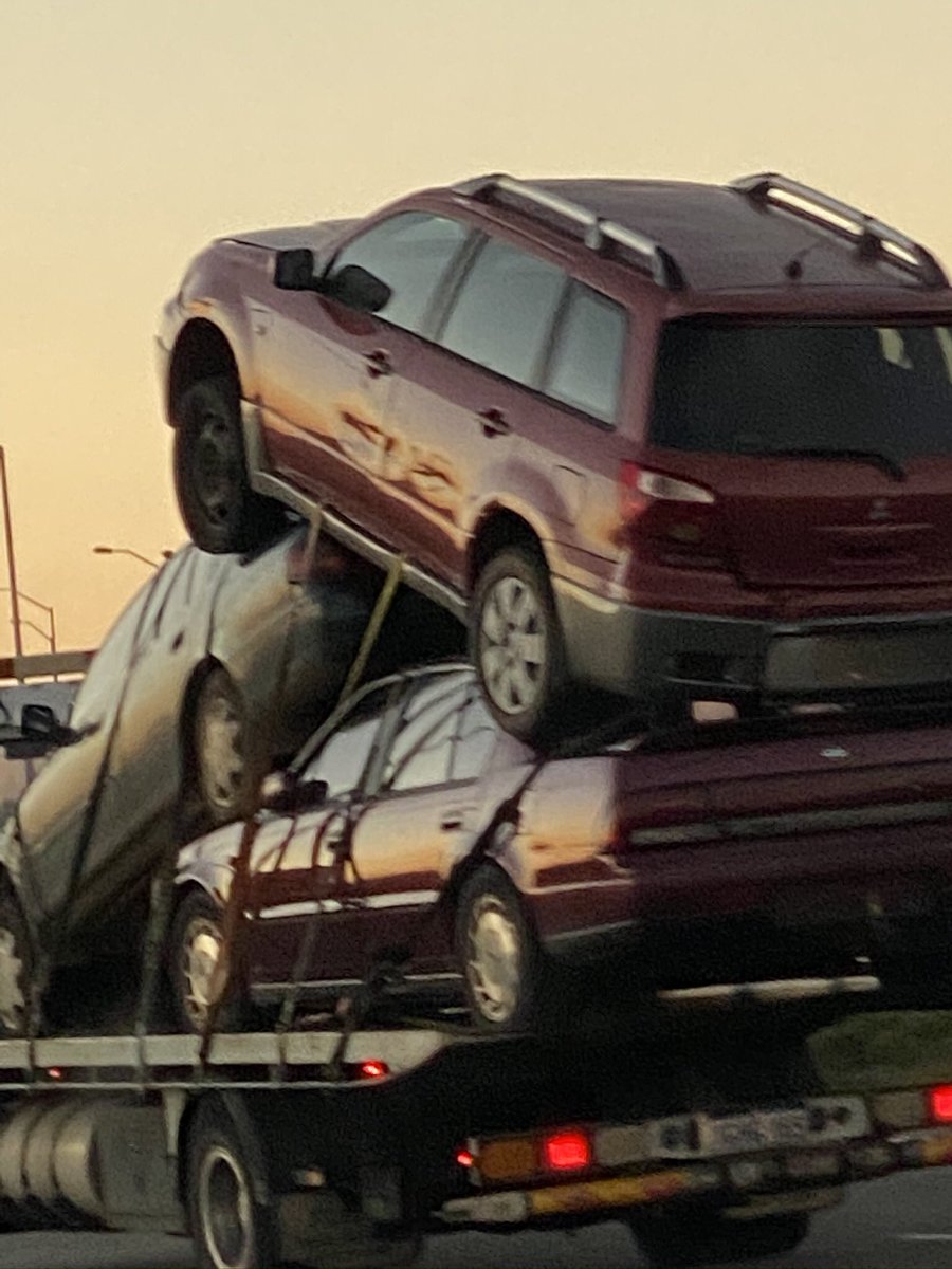 leicloo's tweet image. #justanotherdayinway #safeload #mergingwastyle