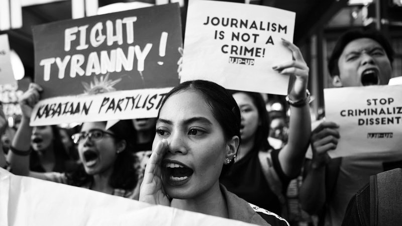 bbneeeeeyng's tweet photo. Fight for our rights! 

ctto

#DefendPressFreedom #philippineMedia https://t.co/LBKu68gTbT