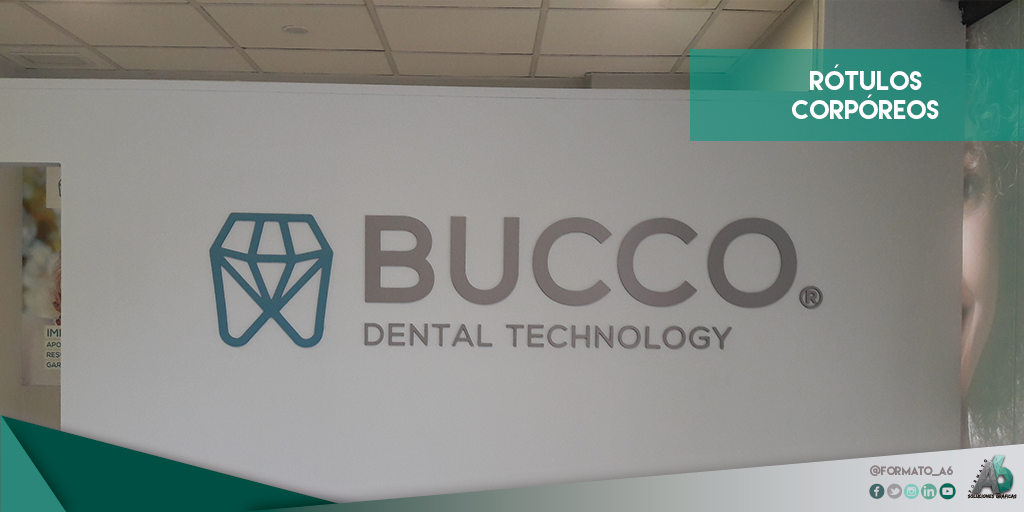 Optar por decorar tu #oficina o local con un rótulo corpóreo siempre es un acierto. Así de bonita luce la #clínica de <a href="/bucco_espana/">Bucco Dental Technology España</a> ¡No esperes más y pídenos información!
