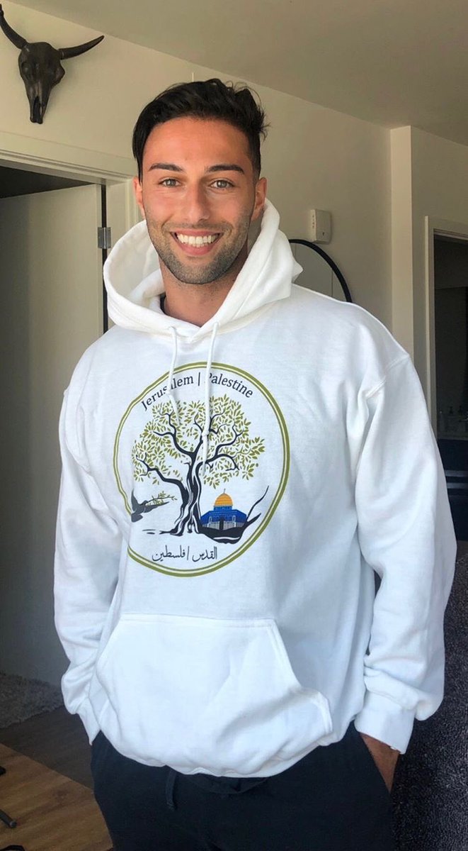RegionWear's tweet photo. Don’t miss out on our Jerusalem Hoodies 🇵🇸 https://t.co/HfPH4PmAP7