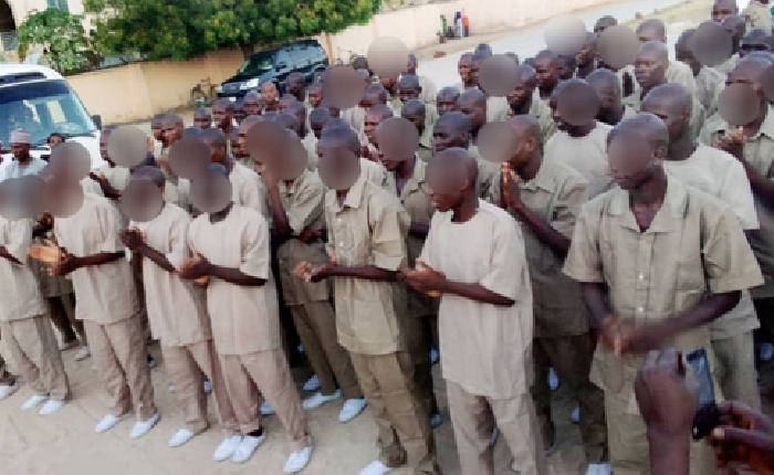 MiratHaber's tweet photo. 600 Boko Haram Teröristi Rehabilitasyon Kampına Giriyor
https://t.co/BJNVSra1Xv https://t.co/IbQlxjKCKs