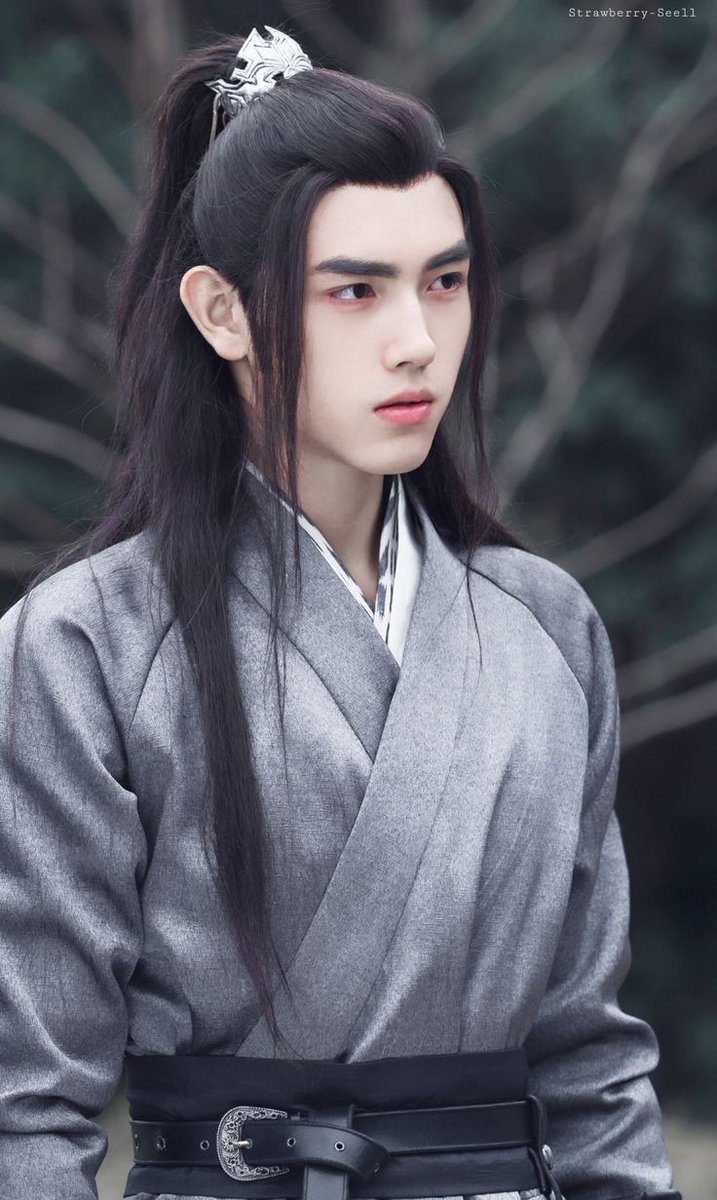 Ryomeiya's tweet photo. ชื่อ:เฉินเฟยอวี่(Arthur chen)
เกิด:09/04/2000(เกิดที่อเมริกา)
ราศรี:เมษ
สูง:188ซม.
สิ่งที่เฟยๆชอบ:ร้องเพลง,เล่นกีต้า,บาสเกตบอล
Weibo:陈飞宇Arthur
IG:thechenarthur https://t.co/AgiurK5HOg
