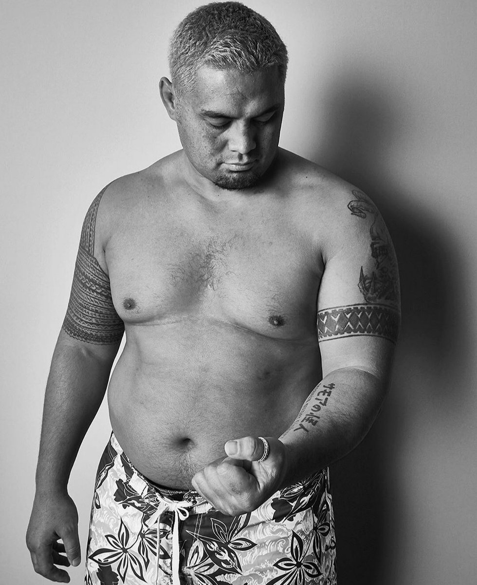 キャンダ グッドマン على تويتر 俺はマーク ハントが大好きなんだけど 腕に サモアの怪人 ってタトゥー入ってるの最高じゃないですか