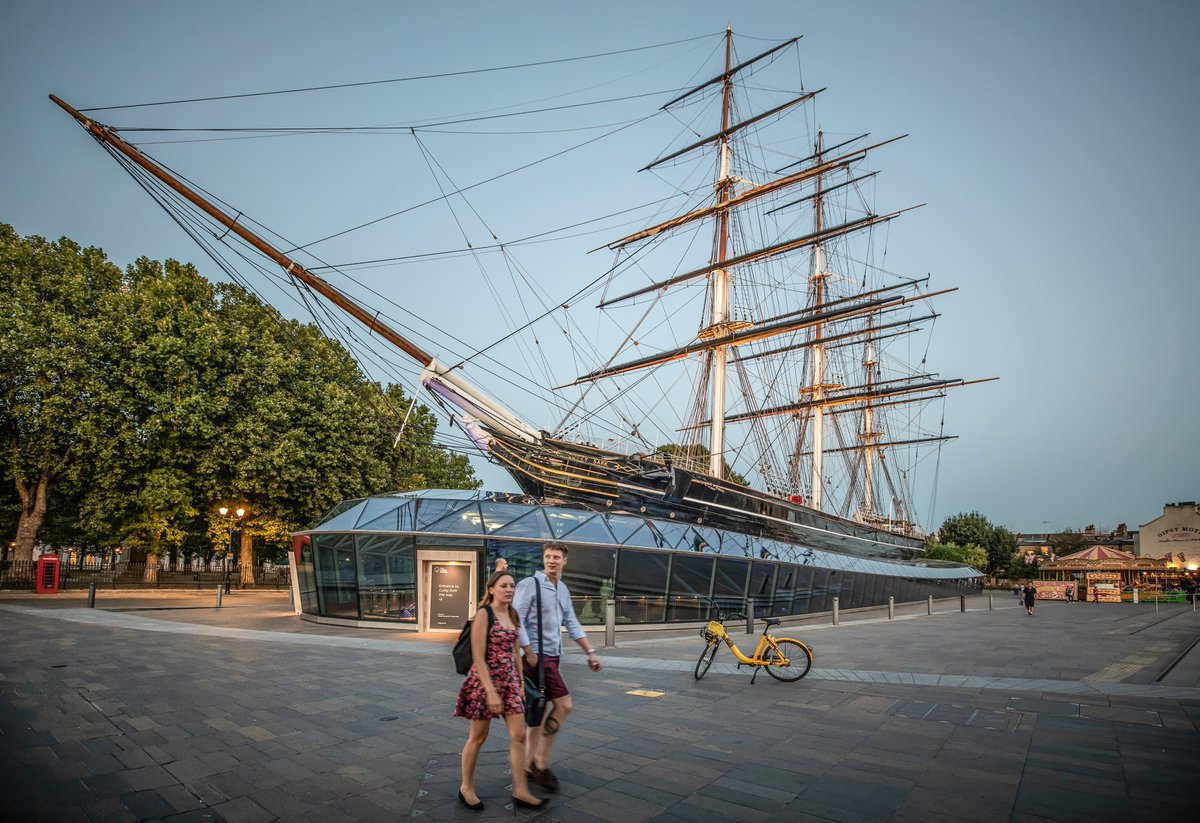 VisitGreenwich's tweet photo. Cutty Sark doors are ...OPEN! ๐๐๐ฅณ
The day has finally arrived, & to celebrate, for a limited time, @RMGreenwich are offering a FREE child ticket with each paying adult!
#GM_T #WelcomeBackTime #BecauseImALondoner
Numbers are limited so book ahead:https://t.co/djVXytTEDl https://t.co/ExhMgz9CR9