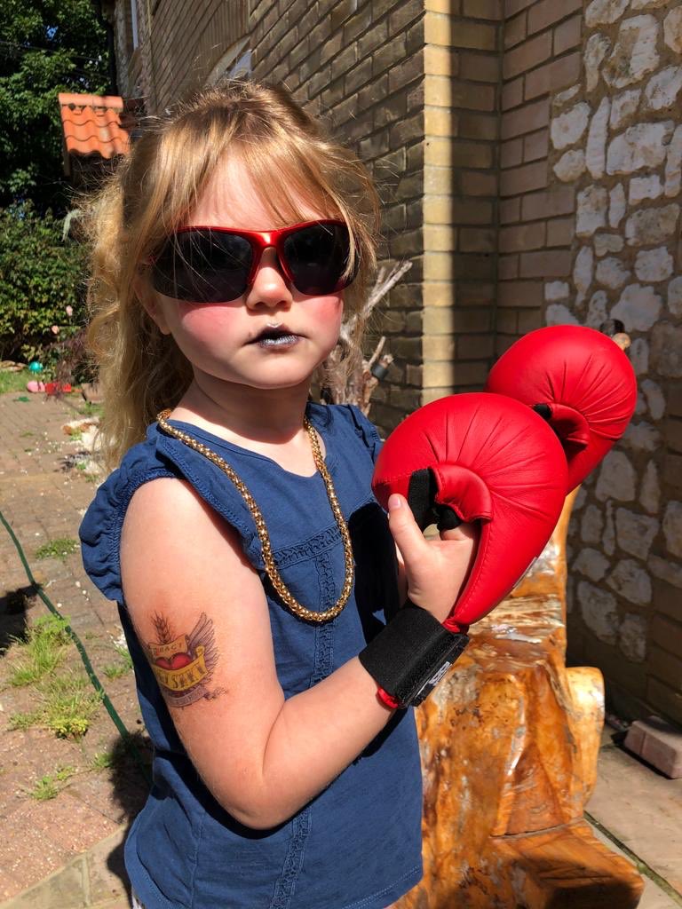 PaulWortley2's tweet photo. This is Thea @ragtseedsuk #NothingMessesWithIt #rgtSaki #ragtSeedsUK https://t.co/dqM2Im6k8F