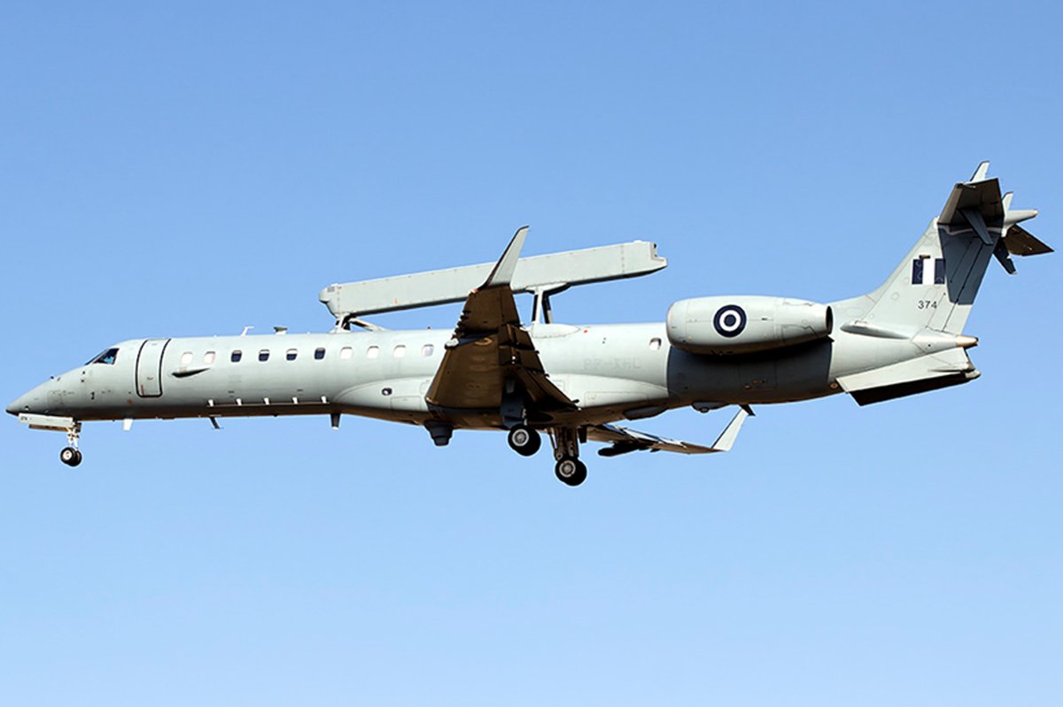 Today, #20july, first flight for our 🛩 #EMB145H AEW&C! This air asset is a Command and Control Platform #airborne provided from #hellenic #AirForce🇬🇷 in direct support to #Operation #IRINI to monitor the #MediterraneaSea 🇪🇺@HAFspokesman @eu_eeas @ChairmanEUMC @AgostiniFab #EU
