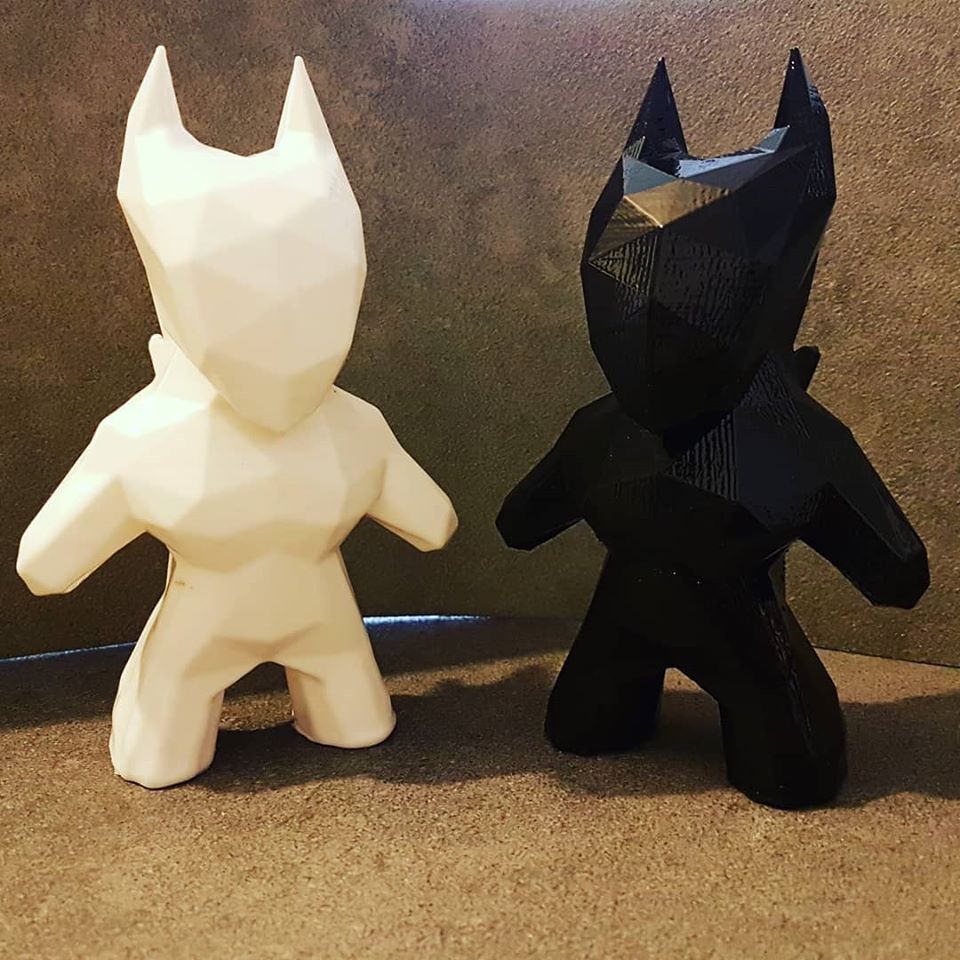 PhoenixEffectFX's tweet photo. Fin des tests de polissage😉De petites modifications à faire sur le modèle 3D et c'est parti pour l'impression résine.  😃 #babyphoenix #artoy #phoenixeffect #phoenixeffectstudio #alexnicol #lowpoly #impression3d #3dprint #3dprinting #polymaker #makerbot #zbrush https://t.co/Aau7f5jGpI