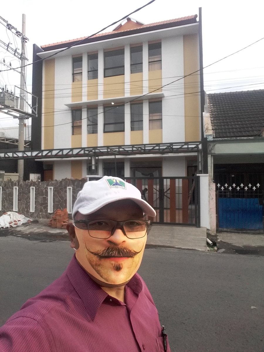 Bismillah..... tetap beraktifitas ... smg kita semua selalu dalam lindungan Allah SWT... amin YRA