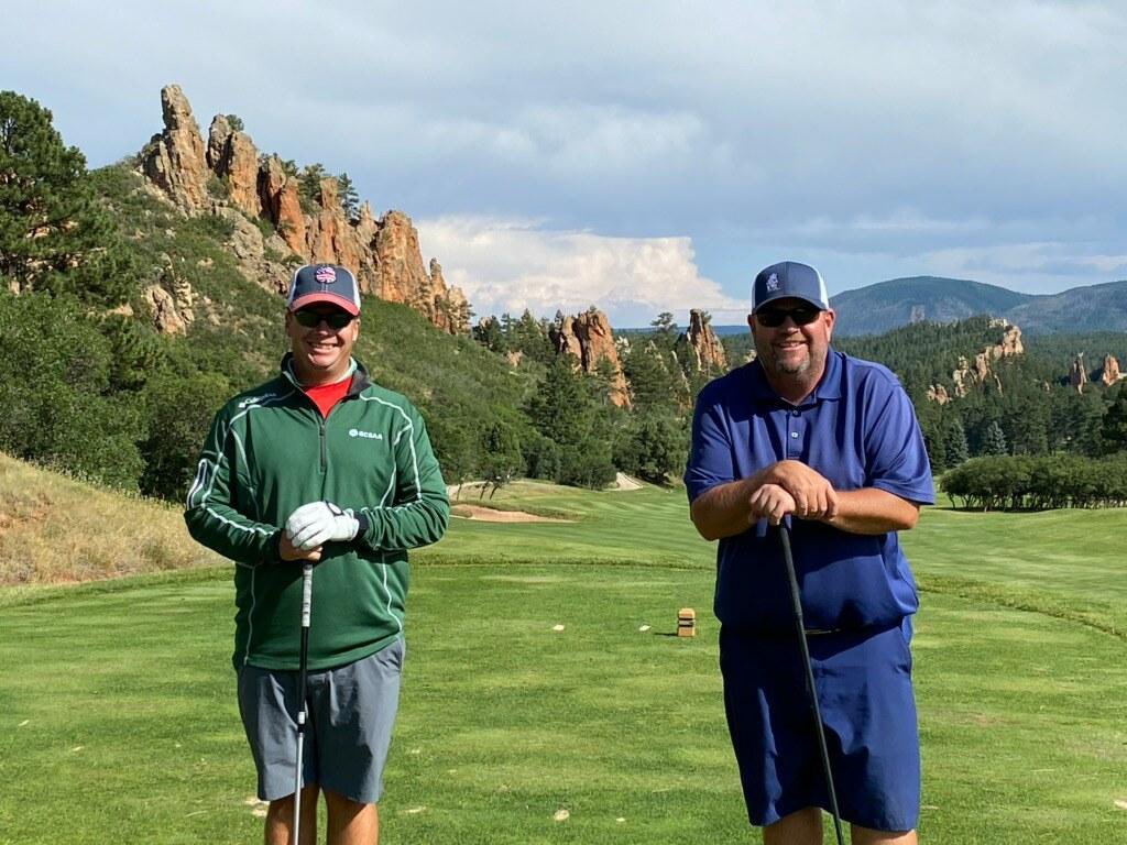 ChadParron's tweet photo. Topped off the weekend play at @PerryParkCC. What a fantastic experience. @justinrdaigle and his team has it in great shape! @RMGCSA #golfcolorado https://t.co/9ongXYUrNN