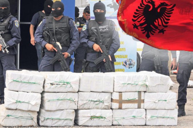 The drug smuggling aspect of the Albanian mafia are called Banda Helbanijanc (which translates to "Albanians from hell") and is predicted to exceed 5,6 Million Euro. This is money that needs laundering and here is where pop stars like  @DuaLipa and  @RitaOra come into play