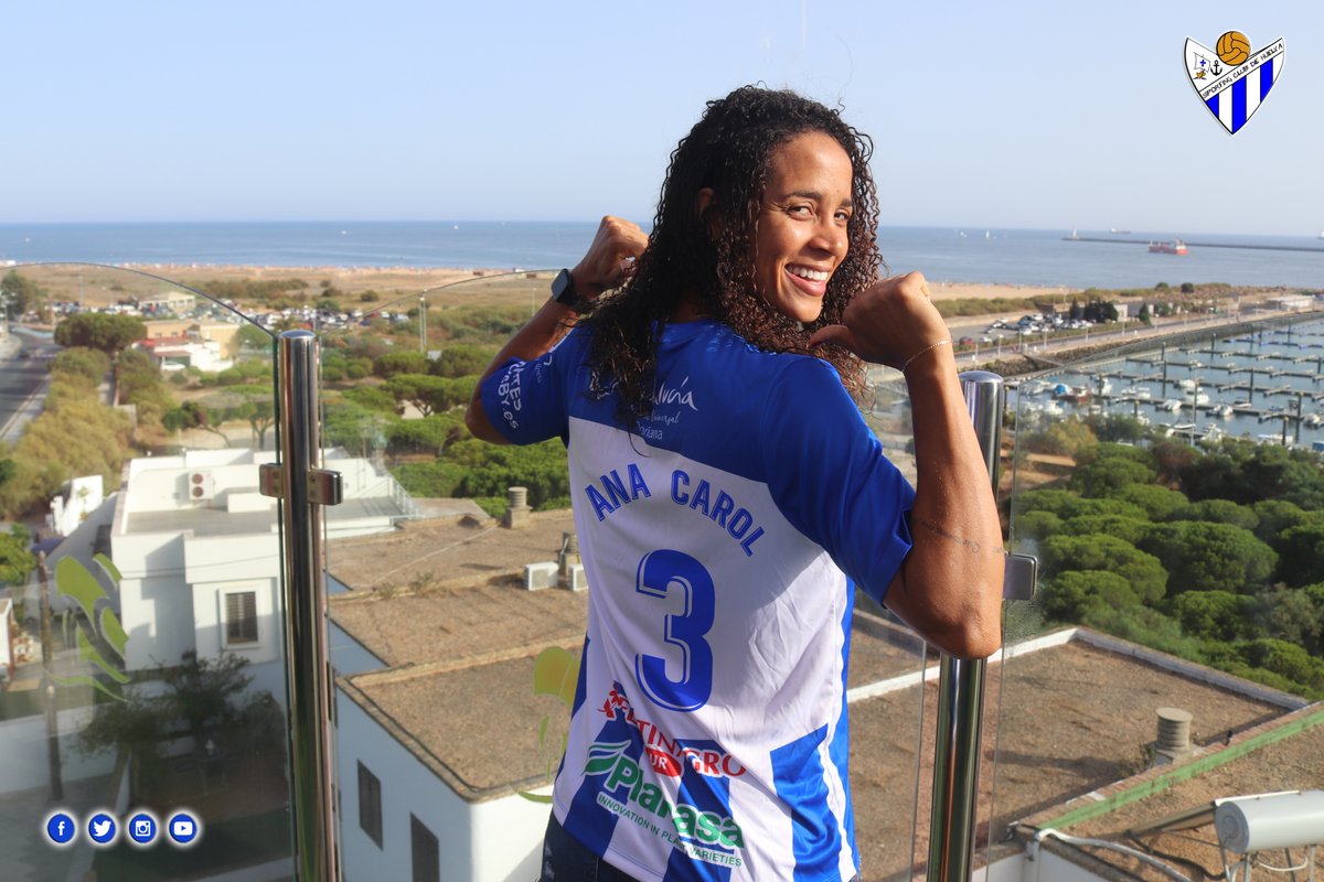 sportinghuelva's tweet photo. 🇧🇷 Ana Carol completa la zaga del Sporting Huelva, Ciudad que Marca
Bem-vinda a Huelva!
https://t.co/ku5KIiGkMR
#PrimeraIberdrola https://t.co/Vjs22UsSyx