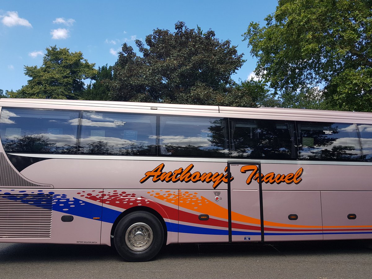 The <a href="/backhousejones/">Backhouse Jones</a> team on their team bus at the BACK of a slow moving convoy near Battersea Bridge #backbritainscoaches #HonkForHopeUK
