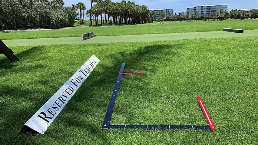 UniGolfUSA's tweet photo. Practice with our innovative golf training aids #Stanceliner 🇺🇸 
Check out https://t.co/bHhGeq67dN 💻 https://t.co/nNYVNI8CDw