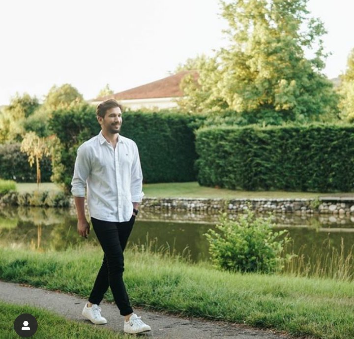 gussura bakma da bağğrış sen fotoğraf atmazsan ben de arkadaşına düşerim #cembar