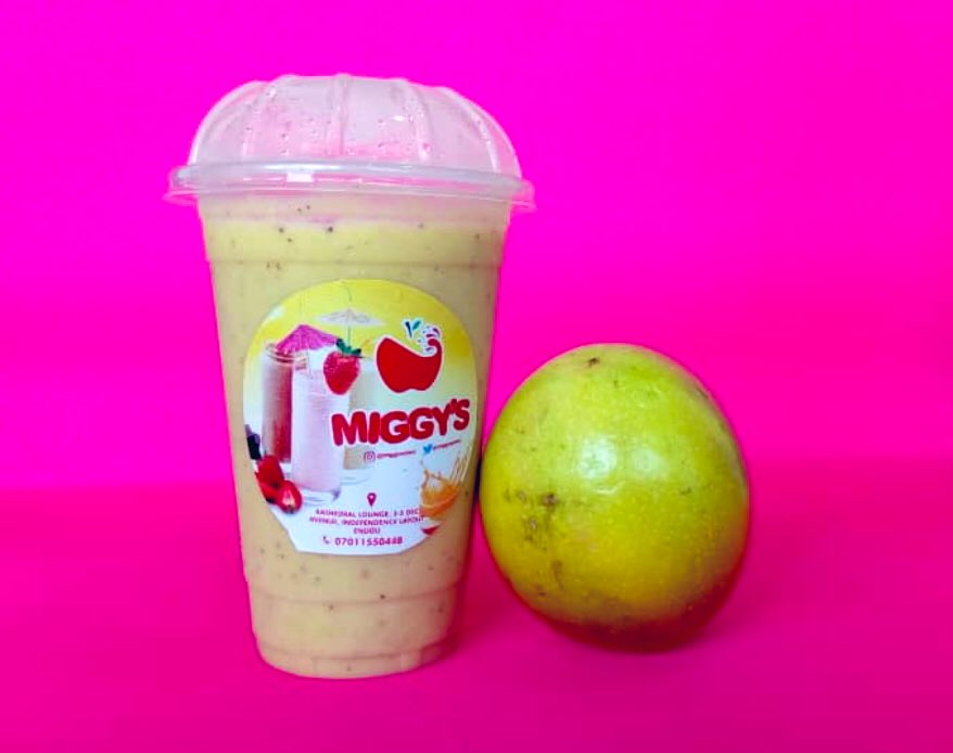 MiggysPlace's tweet photo. You can now order our passion fruit smoothie for only ₦1000.

Call us with 07011550448 or DM to order. https://t.co/YLvW1BjSm1