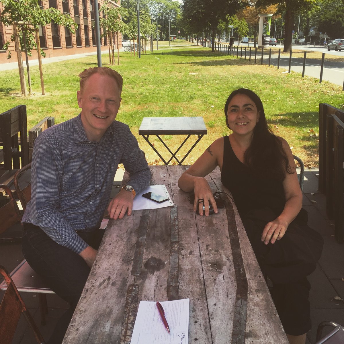 Businesslunch mit Zaira Ponte, #Unternehmerin und Besitzerin des @alma_am_main_ ein feines #portugiesisches Restaurant der Spitzenklasse im Herzen des #Nordends. Die gastronomische Nische erwies sich auch in Coronazeiten als #Erfolgsrezept. Wir begleiten Zaira von Beginn an.