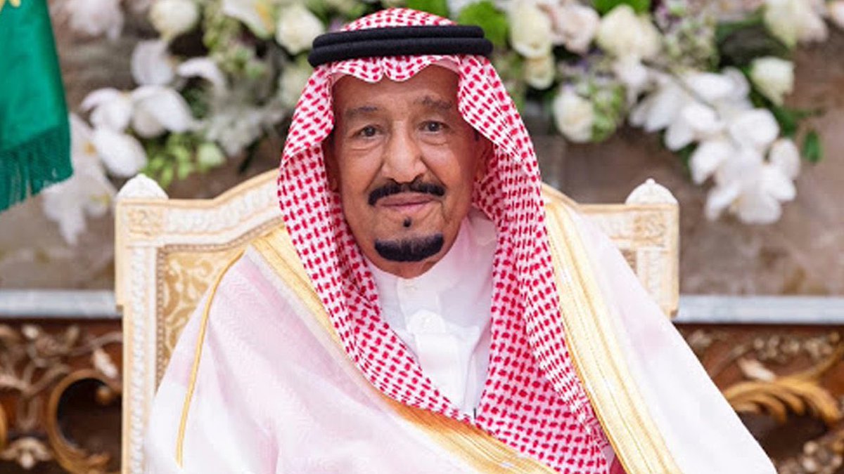 bin_yamani's tweet photo. شافاك الله وعافاك وألبسك ثياب الصحة والعافية ياخادم الحرمين الشريفين

اللهم رب الناس أذهب الباس واشف أنت الشافي لا شفاء إلا شفاءك 

#جامع_بن_يماني 
#سلامتك_يا_ابوفهد https://t.co/FaILTYeIai