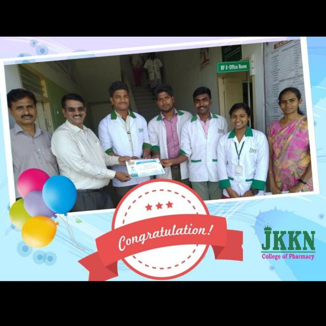sixlings's tweet photo. #SmartIndiaHackathon2020 - a unique Open Innovation Model for identifying new and disruptive technology innovations to solve the challenges faced in our country. Team @sixlings got selected for the Grand Finale SIH-2020 software category edition. 
@JKKNATTRAJA @JKKNPHARMACY https://t.co/u9InxkHNKA