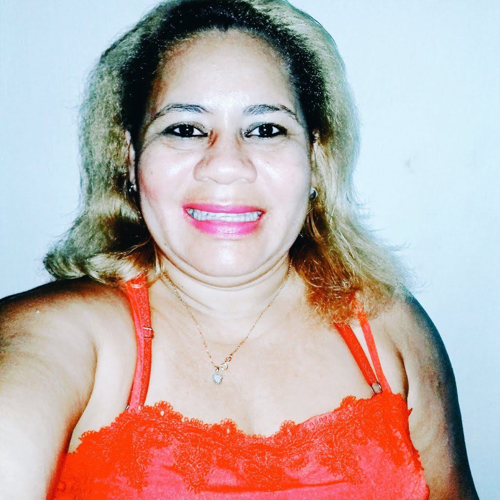 Benedit38381745's tweet photo. #Benedit #bom dia galera linda do meu Twitter #uma semana abençoada par todos vocês #💙💜💚💝💞💟👍👀👄👄 https://t.co/DMm4jpcrK0