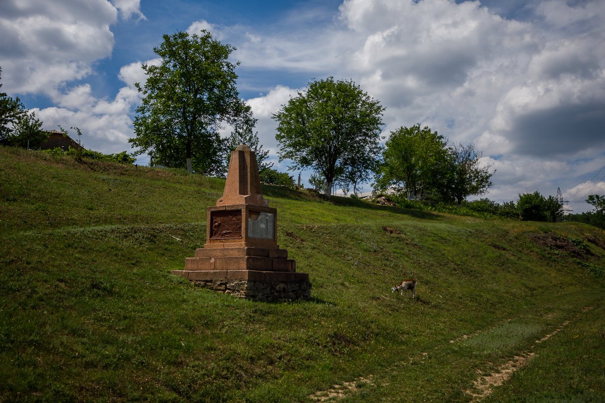 2/16 Curious about the roots or simply looking for a get-away destination for the weekend? First settlement in Moldova from Ofatinti village could be the answer. With EU support, this  #culturalheritage might be restored. We need your vote! https://bit.ly/2CVy90U&nbsp;