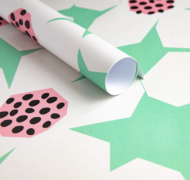 by_wrapture's tweet photo. Another contemporary print production from @by_wrapture of amazing wrap this is THE GARDEN RANGE now available to buy on Amazon while stocks last! #wrappingpaper #giftwrap #contemporarydesign #printpartner #wrappedwithlove https://t.co/QArWg9YDq1