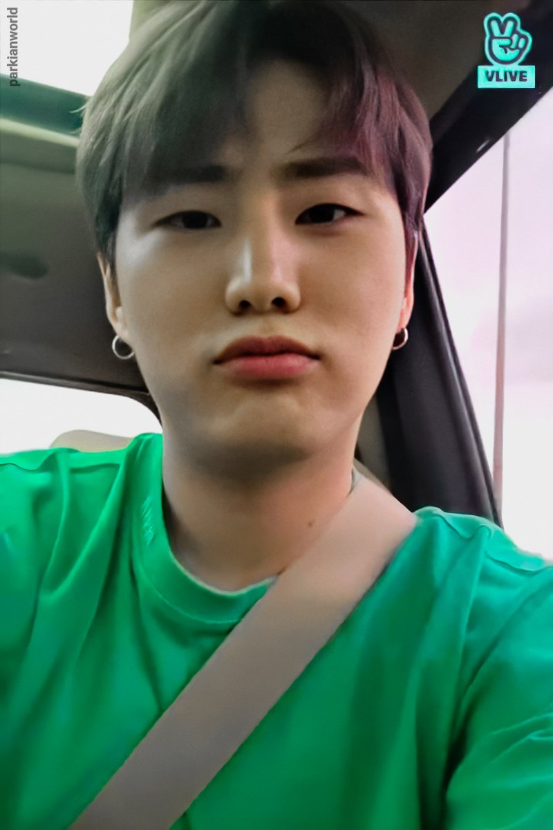 youngk_world's tweet photo. 🌟 [THREAD] YOUNG K VLIVE 200720

#DAY6 #YOUNGK #데이식스 #영현 https://t.co/9B9NW7sGnW