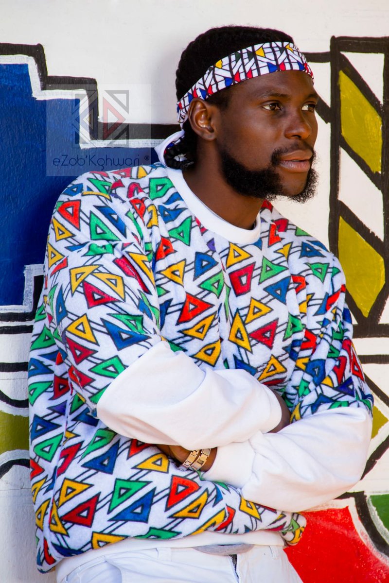 ezobkghwari's tweet photo. eZob’Kghwari unisex fleece jersey, fleece jackets and fleece hoodies R850
#ezobkghwari #craftbrand #isindebelepattern #isindebelefashion #trends #BuySouthAfrican #culture #isikhethu #isindebele #ProudlySouthAfrican #GirlsTalkZA #GirlBuyZA #djsbu #JoburgEnterprises #weservejoburg https://t.co/QBWz4GlKCO