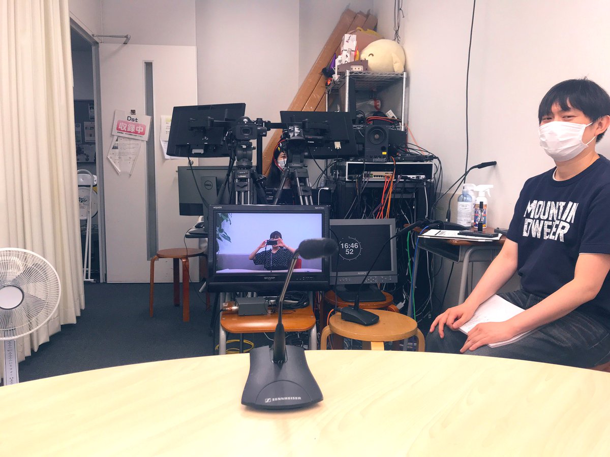 takahashimikako's tweet photo. アニラブの視界はこんな感じですw
ネットのAG-ON プレミアムでいつでも「結構長いおまけトーク」聴けます😉
(次回超A&G本放送は7/29の17時だよ)
#alb3 #agqr
https://t.co/aT2KJ2WHTL https://t.co/av010DZOZI