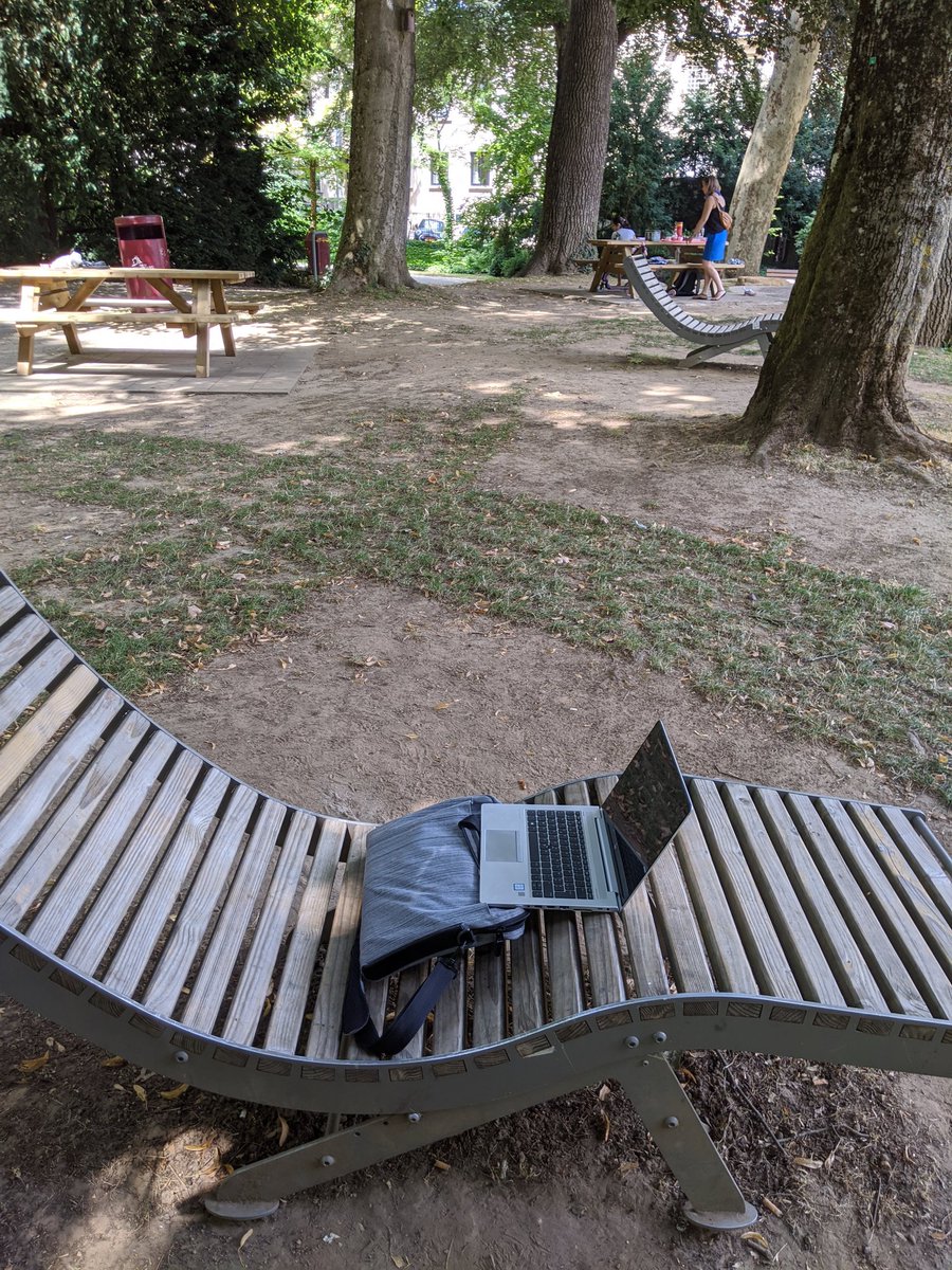 hdjebar's tweet photo. Mon bureau #ParkWorking https://t.co/EeGO5aHWXe