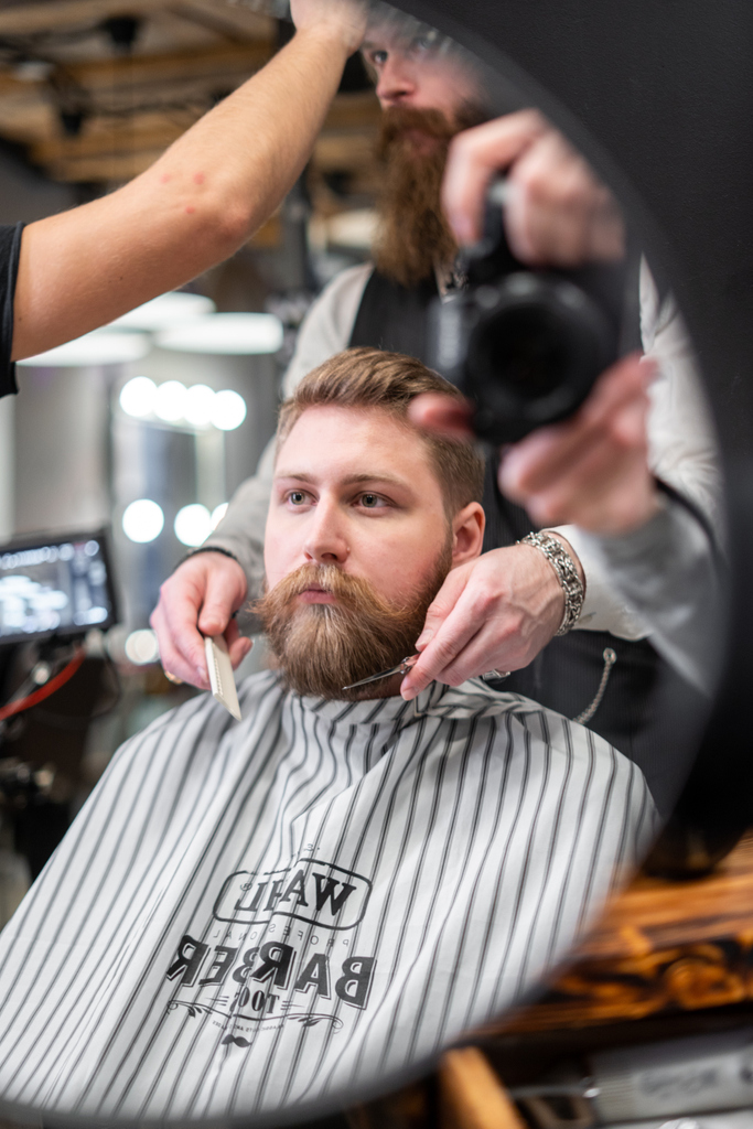 beardedmane1's tweet photo. Grow with care. Wear with pride.⁠

#beardedmane #beardbrothers #beardedlife #thebeardguy #careproducts #facialhair #groomingproducts #groomingkits #beardedman #menproducts #productsformen #beards #beardeddad #staybearded #beardstyle #beardproducts #beardlife #beardedmen #beard https://t.co/BO7IG114rg