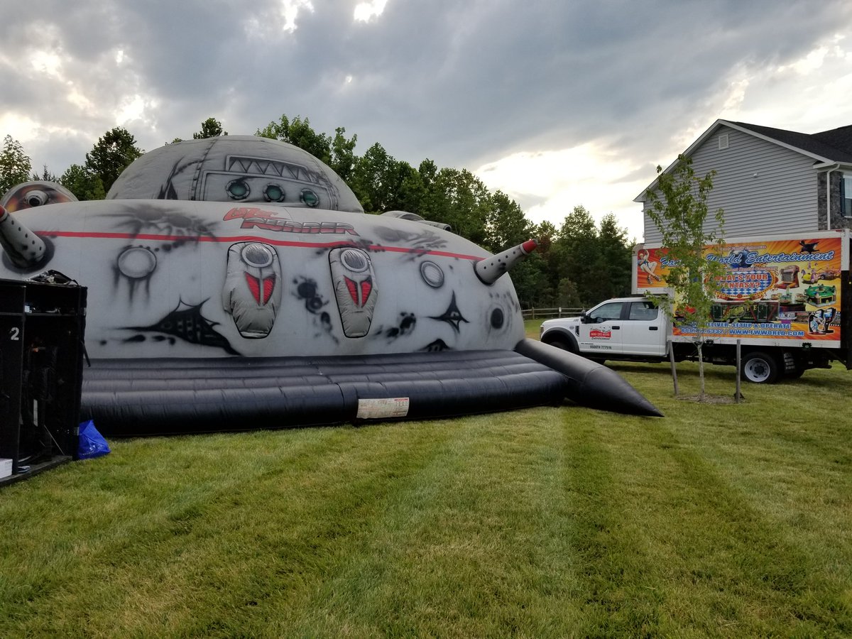 FWorldEnt's tweet photo. It was a Friday night house party for Fantasy World! What better way to social distance than strategically hiding behind inflatable pillars and beating your friends at lazer tag?? https://t.co/UXUME63YwW