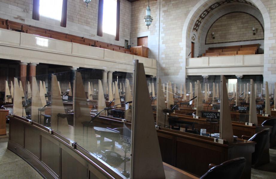 NebPublicMedia's tweet photo. The Nebraska Legislature resumes its 2020 session today at 9am CT. Watch on NET World📺 or at https://t.co/atTfW10Fl6. #negleg #negov https://t.co/CBZT4Conjb