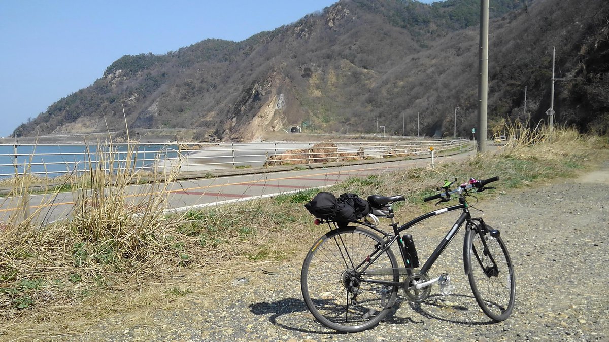 Kkr 1 マルキン ノスタリア 過去所有 ホダカ自転車のルッククロスバイク 勿論性能がよい自転車ではないが この自転車で 自転車いじりを始めたし 150km走って新潟まで行ったりもしたので 乗ってて良かったとは思っている なお 後輩に売ったので 現在