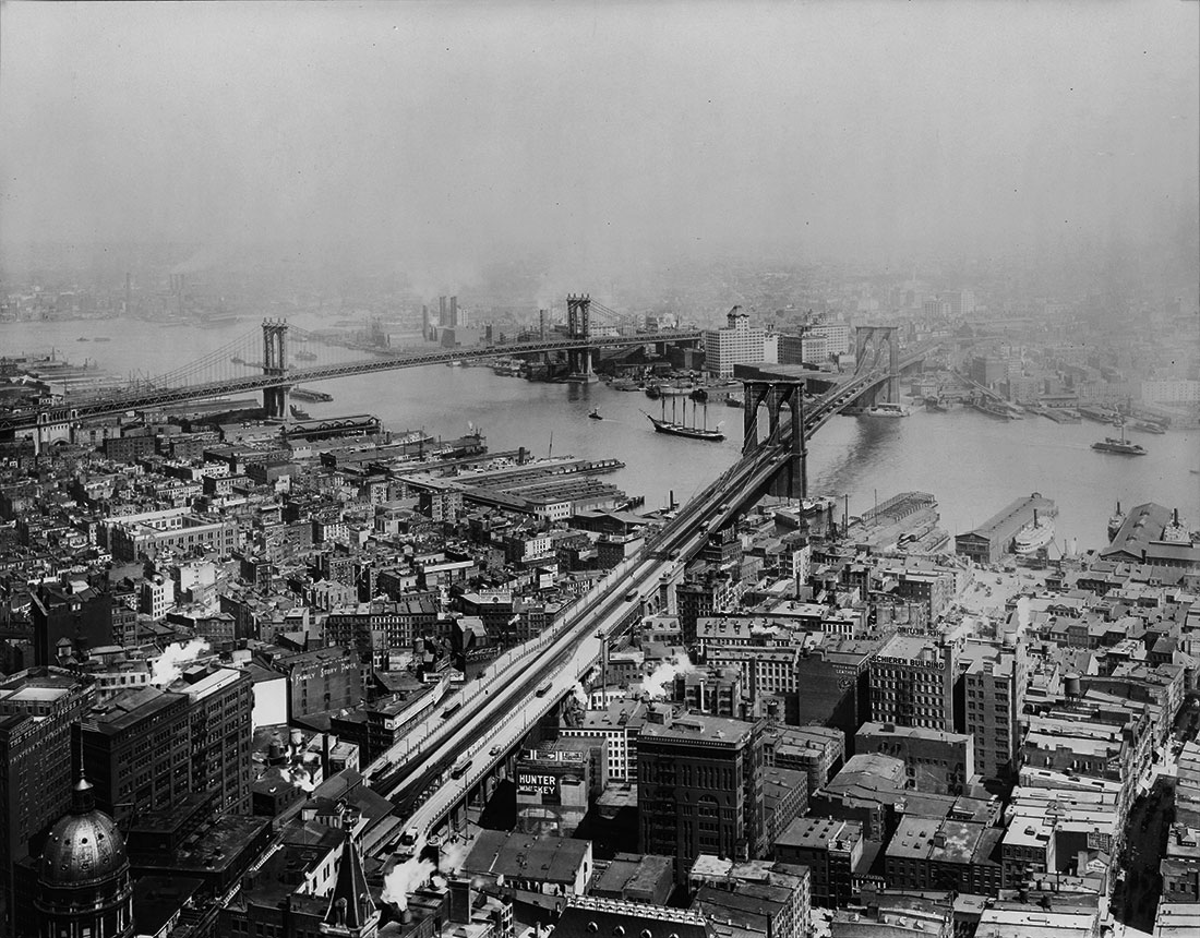 PucudaNetting's tweet photo. Brooklyn and Manhattan bridges between 1910-1920.

#ConstructionDebrisNetting #ConstructionSafetyNetting #Safetynetting #ConstructionSafety #construction #constructionlife #steelstructures #steelfabrication #nyc #nycconstruction #bridges #bridgeconstruction #bridgeengineering https://t.co/kXTcvAE9dV